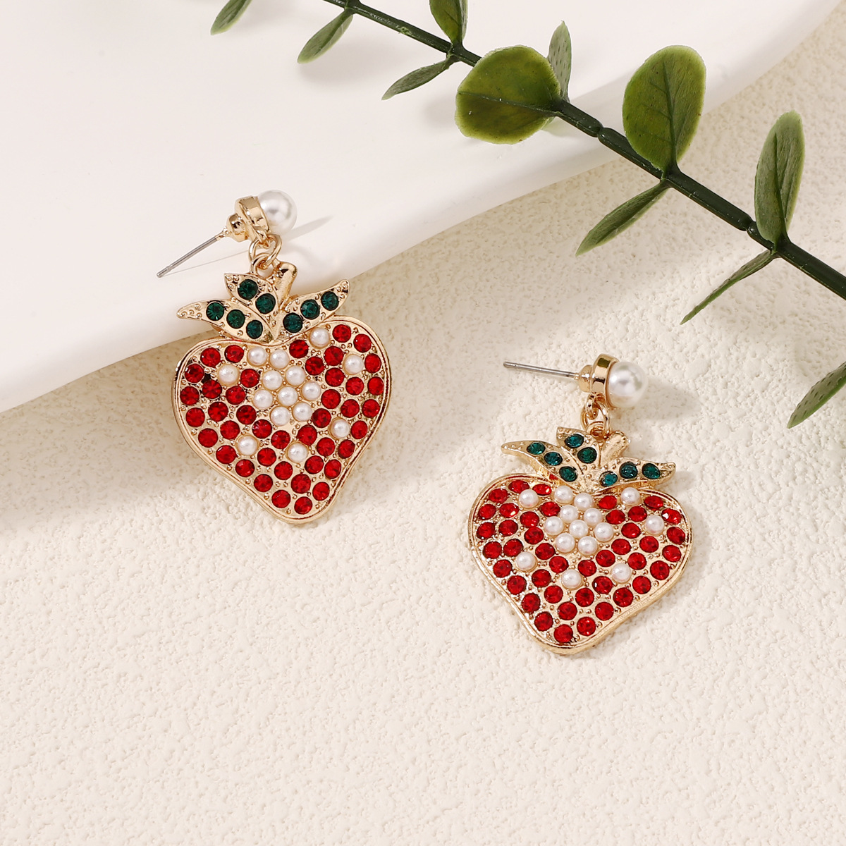 Yiwu Jewelry E-commerce Strawb - Women'S Fashion E Commerce ulasan dan harga