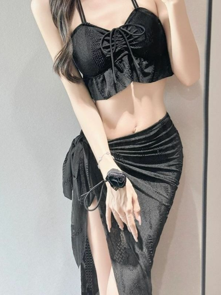 Ladies Floral Two Piece Swimsu - Women Fashion Style ulasan dan harga